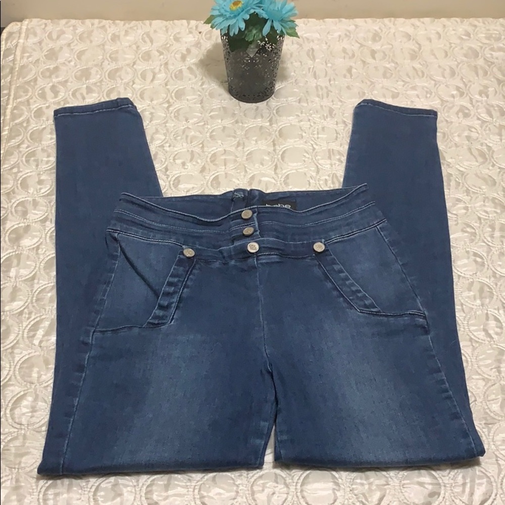 BeBe jeans